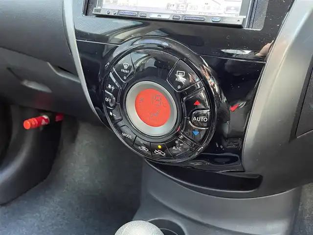 日産 ノート X エアロスタイル 滋賀県 2015(平27)年 7万km スーパーブラック 社外ナビ/（CD/DVD/フルセグTV）/前方ドライブレコーダー/純正フルエアロ/ＬＥＤヘッドライト/電動格納ミラー/レーンキープアシスト/スマートキー/ＥＴＣ/衝突軽減システム/純正フロアマット/純正アルミホイール