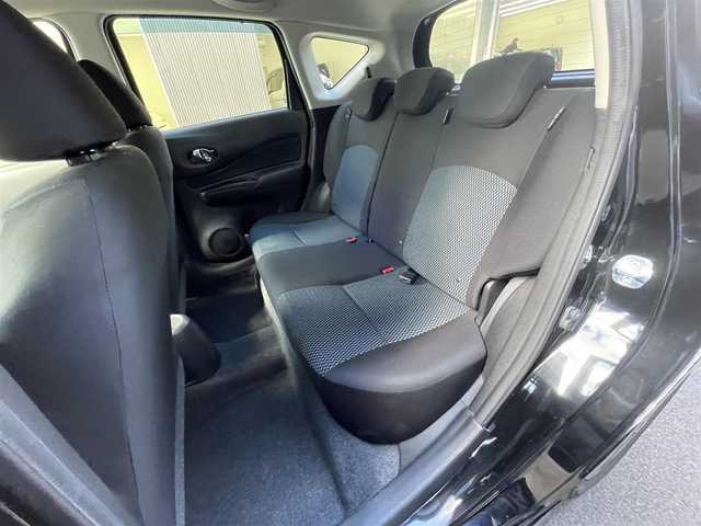 日産 ノート X エアロスタイル 滋賀県 2015(平27)年 7万km スーパーブラック 社外ナビ/（CD/DVD/フルセグTV）/前方ドライブレコーダー/純正フルエアロ/ＬＥＤヘッドライト/電動格納ミラー/レーンキープアシスト/スマートキー/ＥＴＣ/衝突軽減システム/純正フロアマット/純正アルミホイール