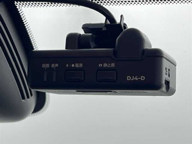 日産 セレナ e－パワー ハイウェイスター V 福島県 2020(令2)年 5.1万km ブリリアントホワイトパール プロパイロット　/・エマージェンシーブレーキ/・ブラインドスポットモニター/・レーダークルーズコントロール/・車線逸脱警報/・レーンキープアシスト/純正SDナビゲーション　/【AM/FM/DVD/CD/Bluetooth/フルセグ】/アラウンドビューモニター　/両側パワースライドドア　/・ハンズフリースライド　/純正ドライブレコーダー　/前後コーナーセンサー　/ＥＴＣ　/プッシュスタート　/・スマートキー　/・スペアキー/デジタルインナーミラー/電子パーキング/・オートブレーキホールド/LEDライト/・オートライト/・フォグライト/ダウンヒルアシストコントロール/取扱説明書