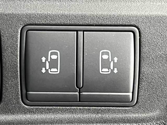 日産 セレナ e－パワー ハイウェイスター V 福島県 2020(令2)年 5.1万km ブリリアントホワイトパール プロパイロット　/・エマージェンシーブレーキ/・ブラインドスポットモニター/・レーダークルーズコントロール/・車線逸脱警報/・レーンキープアシスト/純正SDナビゲーション　/【AM/FM/DVD/CD/Bluetooth/フルセグ】/アラウンドビューモニター　/両側パワースライドドア　/・ハンズフリースライド　/純正ドライブレコーダー　/前後コーナーセンサー　/ＥＴＣ　/プッシュスタート　/・スマートキー　/・スペアキー/デジタルインナーミラー/電子パーキング/・オートブレーキホールド/LEDライト/・オートライト/・フォグライト/ダウンヒルアシストコントロール/取扱説明書