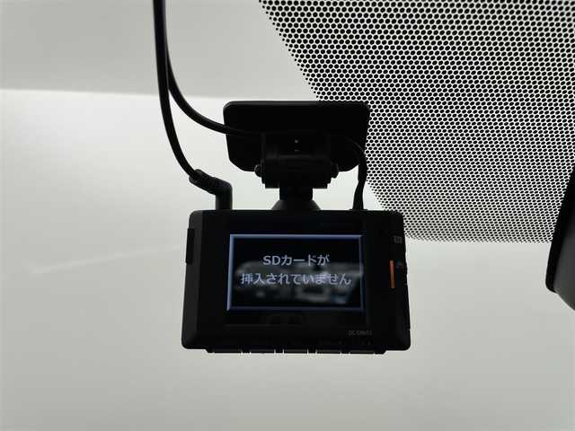 トヨタ ＲＡＶ４ ハイブリットG 群馬県 2021(令3)年 3.5万km ホワイトパールクリスタルシャイン 純正9インチディスプレイオーディオ/・AM/FM/USB/Bluetooth/AppleCarPlay/AndroidAuto/フルセグTV/パノラミックビューモニター/パワーバックドア/トヨタセーフティセンス/・プリクラッシュセーフティシステム/・レーントレーシングアシスト/・アダプティブハイビームシステム/・レーダークルーズコントロール/ブラインドスポットモニター/パーキングサポートブレーキ(前後静止物/後方接近車両)/先行車発進告知機能/前席シートヒーター/ステアリングヒーター/運転席パワーシート/メモリー機能付き
