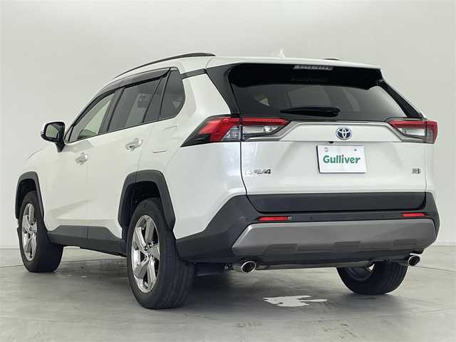 トヨタ ＲＡＶ４ ハイブリットG 群馬県 2021(令3)年 3.5万km ホワイトパールクリスタルシャイン 純正9インチディスプレイオーディオ/・AM/FM/USB/Bluetooth/AppleCarPlay/AndroidAuto/フルセグTV/パノラミックビューモニター/パワーバックドア/トヨタセーフティセンス/・プリクラッシュセーフティシステム/・レーントレーシングアシスト/・アダプティブハイビームシステム/・レーダークルーズコントロール/ブラインドスポットモニター/パーキングサポートブレーキ(前後静止物/後方接近車両)/先行車発進告知機能/前席シートヒーター/ステアリングヒーター/運転席パワーシート/メモリー機能付き