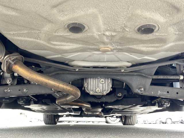 スバル レガシィ Ｂ４ リミテッド 青森県 2015(平27)年 6.7万km クリスタルブラックシリカ 4WD/純正メモリナビ・フルセグTV/バックカメラ/黒革シート/前席パワーシート/前後席シートヒーター/アイサイト/衝突軽減ブレーキ/アクティブレーンキープ/追従クルーズコントロール/サイド・カーテン・ニーエアバッグ/ビルトインETC/LEDヘッドランプ/フォグランプ/リアフォグランプ/STiフロントリップスポイラー/純正18インチアルミ