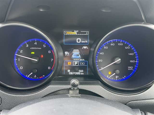 スバル レガシィ Ｂ４ リミテッド 青森県 2015(平27)年 6.7万km クリスタルブラックシリカ 4WD/純正メモリナビ・フルセグTV/バックカメラ/黒革シート/前席パワーシート/前後席シートヒーター/アイサイト/衝突軽減ブレーキ/アクティブレーンキープ/追従クルーズコントロール/サイド・カーテン・ニーエアバッグ/ビルトインETC/LEDヘッドランプ/フォグランプ/リアフォグランプ/STiフロントリップスポイラー/純正18インチアルミ