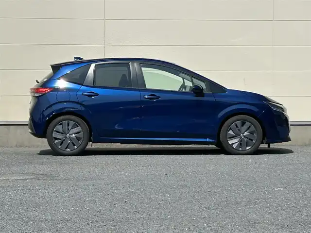 日産 ノート X 茨城県 2021(令3)年 5.8万km オーロラフレアブルーパール ワンオーナー/純正ナビ/フルセグ/アラウンドビューモニター/デジタルインナーミラー/ドライブレコーダー/ETC2.0/Bluetooth/ワイヤレス充電器/　(Qi)/セーフティ・シールドスイッチ/コーナーセンサー/純正アルミホイール/純正フロアマット/スマートキー/オートマチックハイビーム/LEDヘッドライト