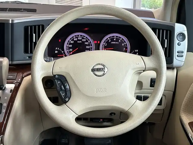 日産 エルグランド 250V 埼玉県 2008(平20)年 8.6万km ディープカシス 保証書、取扱説明書/スペアキー/フリップダウンモニター/純正HDDナビ/ フルセグTV/AUX/DVD/アラウンドビューモニター、バックカメラ、サイドカメラ/両側パワースライドドア/前後コーナーセンサー/ETC/3列目オープンウィンド