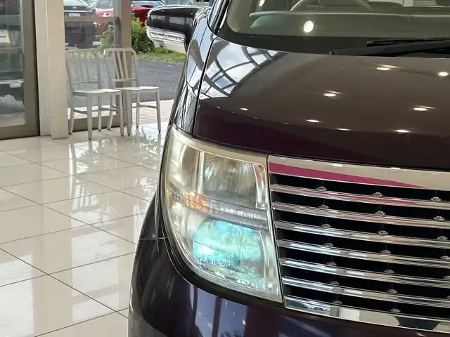 日産 エルグランド 250V 埼玉県 2008(平20)年 8.6万km ディープカシス 保証書、取扱説明書/スペアキー/フリップダウンモニター/純正HDDナビ/ フルセグTV/AUX/DVD/アラウンドビューモニター、バックカメラ、サイドカメラ/両側パワースライドドア/前後コーナーセンサー/ETC/3列目オープンウィンド