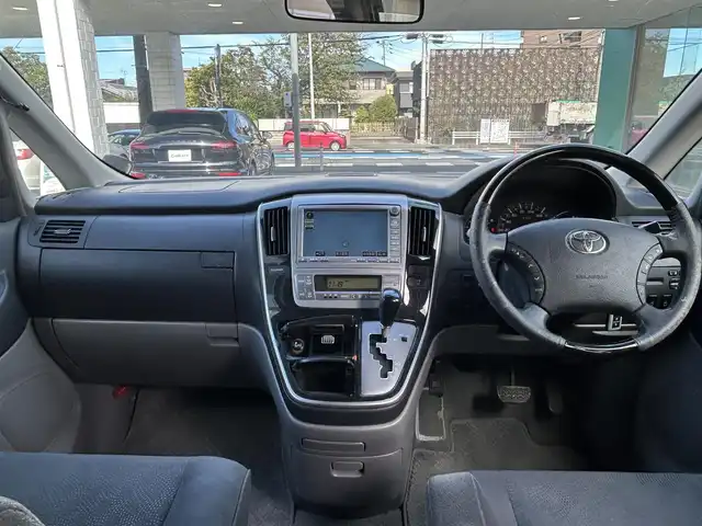 トヨタ アルファード Ｖ AS 愛知県 2005(平17)年 7.9万km ブラックマイカ ワンオーナー/純正HDDナビ(FM/AM/CD/DVD/MD/アナログ)/サンルーフ/純正フリップダウンモニター/バックカメラ/100V充電/両側パワースライドドア/HIDヘッドライト/フォグランプ/純正AW17インチ/電動格納ミラー/純正エアロ/純正フロアマット/リモコンキー・スペアキー１本/ステアリングリモコン/ハンズフリー/ABS/取扱説明書・保証書