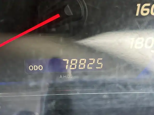 トヨタ アルファード Ｖ AS 愛知県 2005(平17)年 7.9万km ブラックマイカ ワンオーナー/純正HDDナビ(FM/AM/CD/DVD/MD/アナログ)/サンルーフ/純正フリップダウンモニター/バックカメラ/100V充電/両側パワースライドドア/HIDヘッドライト/フォグランプ/純正AW17インチ/電動格納ミラー/純正エアロ/純正フロアマット/リモコンキー・スペアキー１本/ステアリングリモコン/ハンズフリー/ABS/取扱説明書・保証書