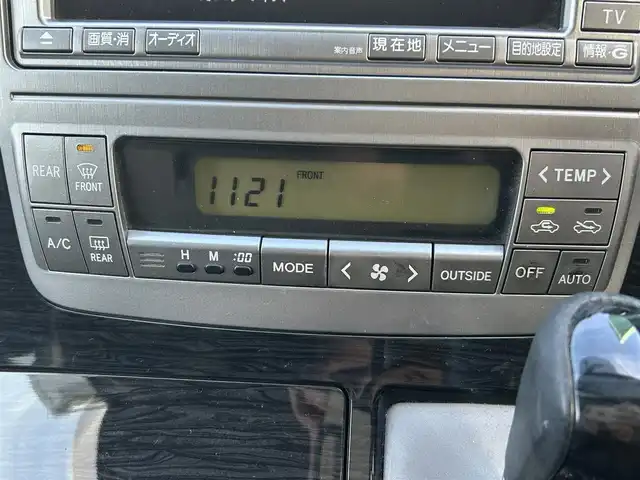 トヨタ アルファード Ｖ AS 愛知県 2005(平17)年 7.9万km ブラックマイカ ワンオーナー/純正HDDナビ(FM/AM/CD/DVD/MD/アナログ)/サンルーフ/純正フリップダウンモニター/バックカメラ/100V充電/両側パワースライドドア/HIDヘッドライト/フォグランプ/純正AW17インチ/電動格納ミラー/純正エアロ/純正フロアマット/リモコンキー・スペアキー１本/ステアリングリモコン/ハンズフリー/ABS/取扱説明書・保証書