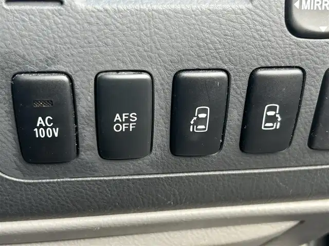 トヨタ アルファード Ｖ AS 愛知県 2005(平17)年 7.9万km ブラックマイカ ワンオーナー/純正HDDナビ(FM/AM/CD/DVD/MD/アナログ)/サンルーフ/純正フリップダウンモニター/バックカメラ/100V充電/両側パワースライドドア/HIDヘッドライト/フォグランプ/純正AW17インチ/電動格納ミラー/純正エアロ/純正フロアマット/リモコンキー・スペアキー１本/ステアリングリモコン/ハンズフリー/ABS/取扱説明書・保証書