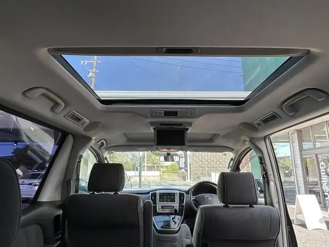 トヨタ アルファード Ｖ AS 愛知県 2005(平17)年 7.9万km ブラックマイカ ワンオーナー/純正HDDナビ(FM/AM/CD/DVD/MD/アナログ)/サンルーフ/純正フリップダウンモニター/バックカメラ/100V充電/両側パワースライドドア/HIDヘッドライト/フォグランプ/純正AW17インチ/電動格納ミラー/純正エアロ/純正フロアマット/リモコンキー・スペアキー１本/ステアリングリモコン/ハンズフリー/ABS/取扱説明書・保証書