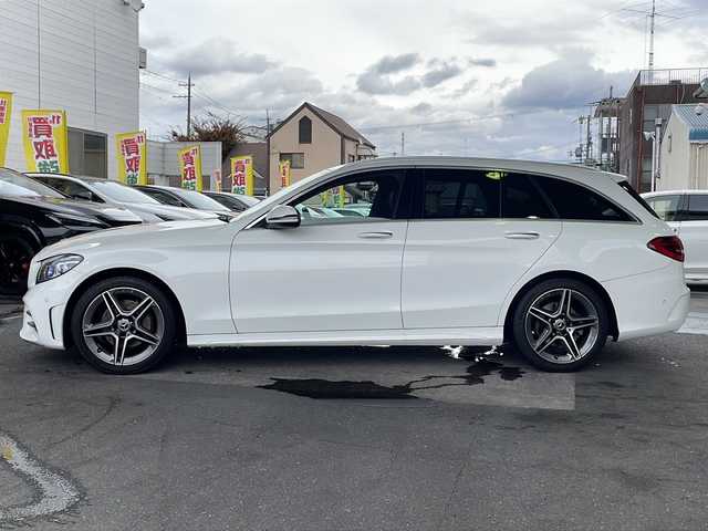 メルセデス・ベンツ Ｃ２２０ｄ 京都府 2018(平30)年 3.7万km パール ワンオーナー　/１２．３インチ純正ＳＤナビ　/Bluetooth/黒本革　/メモリーシート/前席パワーシート/前席シートヒーター/パドルシフト/ルーフレール/バックカメラ　/後方純正ドライブレコーダー/禁煙　/アクティブブレーキアシスト　/道路標識アシスト　/レーダークルコン　/レーンキープアシスト/クリアランスソナー/アテンションアシスト　/ＢＳＭ　/ＥＳＰ　/ディーゼル /3眼LEDヘッドライト/オートライト/オートマチックハイビーム/電動リアゲート/純正AW18インチ/Wエアバッグ/カーテンエアバッグ/スマートキー