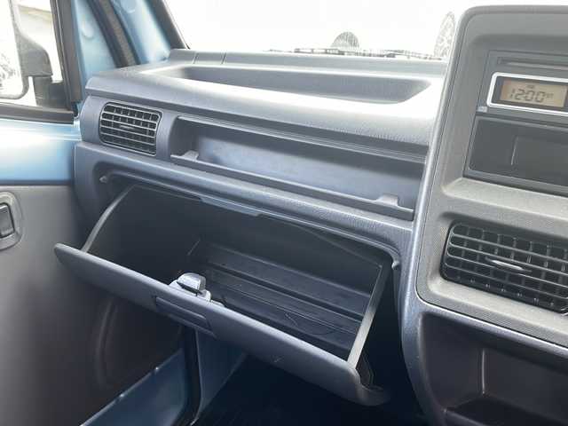 スバル サンバー トランスポーター 福井県 2010(平22)年 3.9万km アジュールブルーパール 登録時走行距離３８１５７ｋｍ/ワンオーナー/ハイルーフ/４WD/５MT/集中ドアロック/スライドドア/パワーウィンドウ/パワーステアリング/エアコン/保証書/取扱説明書