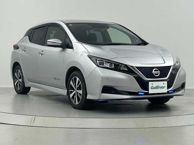 日産 リーフ e+ X 福島県 2020(令2)年 1.4万km ブリリアントシルバー /禁煙車//シートヒーター//レーダークルーズコントロール//ステアリングヒーター//純正ナビ/BT・USB・スマホ連動・フルセグＴＶ//ドライブレコーダー//ビルトイン２．０ＥＴＣ//バックカメラ//ＬＥＤライト//クリアランスソナー//ＬＤＡ//エマージェンシーブレーキ//プッシュスタート//スマートキー//純正16インチアルミ//スペアキー有り