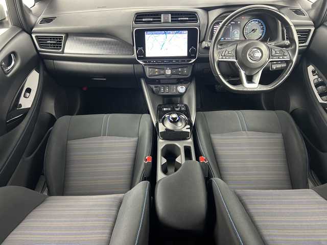 日産 リーフ e+ X 福島県 2020(令2)年 1.4万km ブリリアントシルバー /禁煙車//シートヒーター//レーダークルーズコントロール//ステアリングヒーター//純正ナビ/BT・USB・スマホ連動・フルセグＴＶ//ドライブレコーダー//ビルトイン２．０ＥＴＣ//バックカメラ//ＬＥＤライト//クリアランスソナー//ＬＤＡ//エマージェンシーブレーキ//プッシュスタート//スマートキー//純正16インチアルミ//スペアキー有り