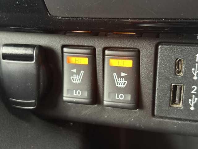 日産 リーフ e+ X 福島県 2020(令2)年 1.4万km ブリリアントシルバー /禁煙車//シートヒーター//レーダークルーズコントロール//ステアリングヒーター//純正ナビ/BT・USB・スマホ連動・フルセグＴＶ//ドライブレコーダー//ビルトイン２．０ＥＴＣ//バックカメラ//ＬＥＤライト//クリアランスソナー//ＬＤＡ//エマージェンシーブレーキ//プッシュスタート//スマートキー//純正16インチアルミ//スペアキー有り