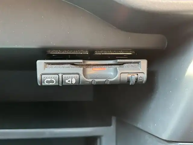 日産 ノート e－パワー X モード・プレミア 千葉県 2017(平29)年 7.4万km シャイニングブルー エマージェンシーブレーキ/アラウンドビューカメラ/インテリジェントルームミラー/社外SDナビ【AVIC-CW900】/・CD/DVD/MSV/Bluetooth/フルセグ/社外ドライブレコーダー【ND-DVR1】/純正LEDヘッドライト/純正オーテック16インチアルミホイール/前後コーナーセンサー/インテリジェントキー/ETC/オートライト/本革巻きステアリング/ドアバイザー/純正フロアマット