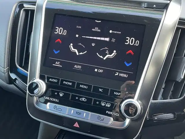 トヨタ クラウン ハイブリッド RS アドバンス Four 道央・札幌 2019(令1)年 3.6万km プレシャスブラックパール ・4WD/・プリクラッシュセーフティ/・純正メモリナビ/CD&DVD&BT&USB&microSD&フルセグTV/・バックカメラ/・前後ドライブレコーダー/・前後コーナーセンサー/・前後クリアランスソナー/・リヤクロストラフィックアラート/・パーキングサポートブレーキ/・先行車発進告知/・前席両側パワーシート/・ハーフレザーシート/・前席両側シートヒーター/・メモリシート/・ステアリングヒーター/・レーダークルーズコントロール/・パドルシフト/・ハンズフリー/・ステアリングスイッチ/・ABS/・トラクションコントロール/・レーンキープアシスト/・盗難防止装置/・オートライト/・LEDヘッドライト/・フォグランプ/・ブラインドスポットモニター/・オートリトラミラー/・純正フロアマット/・純正18インチAW