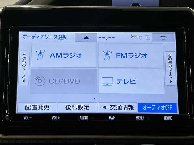 トヨタ ヴォクシー ZS 煌 愛知県 2018(平30)年 5.9万km ホワイトパールクリスタルシャイン 純正９インチナビ　/Bluetooth/CD/DVD/フリップダウンモニター　/両側パワースライドドア　/ビルトインＥＴＣ/オートクルーズコントロール　/ダブルエアコン　/MTモード付AT/衝突被害軽減システム　/レーンキープアシスト　/横滑り防止システム/アイドリングストップ/オートLEDヘッドライト/オートマチックハイビーム/純正フロアマット