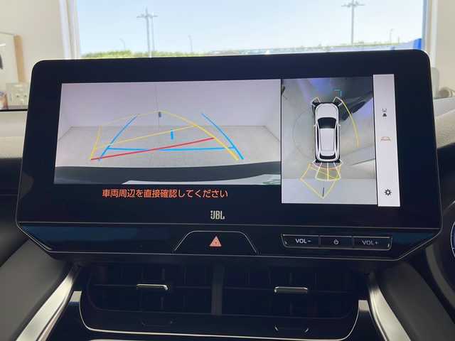 トヨタ ハリアー Z 千葉県 2023(令5)年 0.9万km ブラック 禁煙車/純正12.3インチナビ/（AppleCarPlay/AndroidAuto/USB/BT/フルセグTV）/全方位カメラ/ビルトインETC2.0/JBLサウンド/前方ドラレコ/ハーフレザーシート/運転席パワーシート/パワーバックドア/デジタルインナーミラー/BSM/ヘッドアップディスプレイ/LEDヘッドライト/オートライト/オートハイビーム/プリクラッシュセーフティ/レーントレーシングアシスト/レーダークルーズコントロール/クリアランスソナー/MTモード付AT/電動パーキングブレーキ/オートブレーキホールド/プッシュスタート/スマートキー