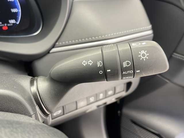 トヨタ ハリアー Z 千葉県 2023(令5)年 0.9万km ブラック 禁煙車/純正12.3インチナビ/（AppleCarPlay/AndroidAuto/USB/BT/フルセグTV）/全方位カメラ/ビルトインETC2.0/JBLサウンド/前方ドラレコ/ハーフレザーシート/運転席パワーシート/パワーバックドア/デジタルインナーミラー/BSM/ヘッドアップディスプレイ/LEDヘッドライト/オートライト/オートハイビーム/プリクラッシュセーフティ/レーントレーシングアシスト/レーダークルーズコントロール/クリアランスソナー/MTモード付AT/電動パーキングブレーキ/オートブレーキホールド/プッシュスタート/スマートキー