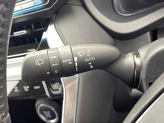 トヨタ ハリアー Z 千葉県 2023(令5)年 0.9万km ブラック 禁煙車/純正12.3インチナビ/（AppleCarPlay/AndroidAuto/USB/BT/フルセグTV）/全方位カメラ/ビルトインETC2.0/JBLサウンド/前方ドラレコ/ハーフレザーシート/運転席パワーシート/パワーバックドア/デジタルインナーミラー/BSM/ヘッドアップディスプレイ/LEDヘッドライト/オートライト/オートハイビーム/プリクラッシュセーフティ/レーントレーシングアシスト/レーダークルーズコントロール/クリアランスソナー/MTモード付AT/電動パーキングブレーキ/オートブレーキホールド/プッシュスタート/スマートキー