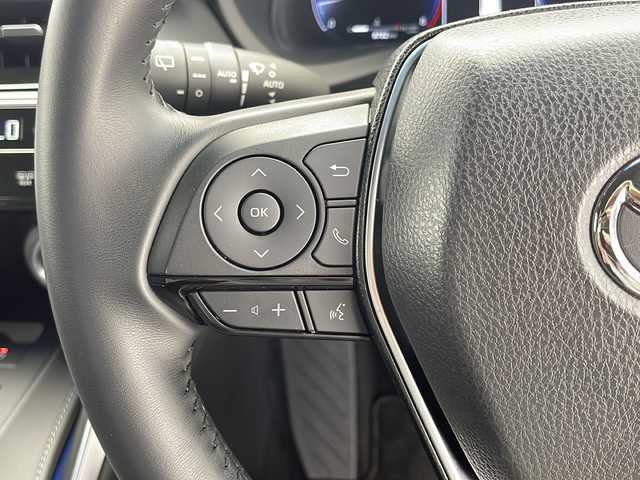トヨタ ハリアー Z 千葉県 2023(令5)年 0.9万km ブラック 禁煙車/純正12.3インチナビ/（AppleCarPlay/AndroidAuto/USB/BT/フルセグTV）/全方位カメラ/ビルトインETC2.0/JBLサウンド/前方ドラレコ/ハーフレザーシート/運転席パワーシート/パワーバックドア/デジタルインナーミラー/BSM/ヘッドアップディスプレイ/LEDヘッドライト/オートライト/オートハイビーム/プリクラッシュセーフティ/レーントレーシングアシスト/レーダークルーズコントロール/クリアランスソナー/MTモード付AT/電動パーキングブレーキ/オートブレーキホールド/プッシュスタート/スマートキー
