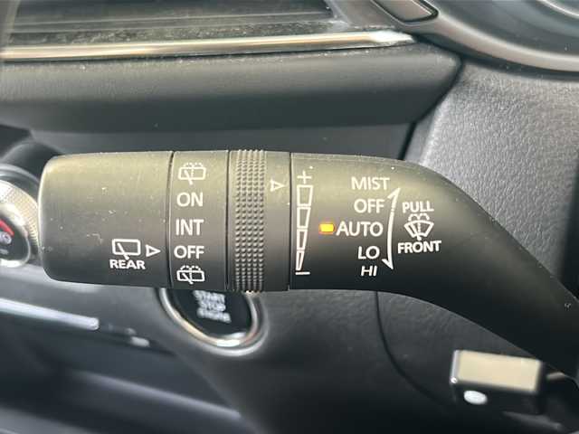 マツダ ＣＸ－３０ XD Lパッケージ 愛媛県 2020(令2)年 14.3万km ジェットブラックマイカ 純正メーカーナビ/（CD/DVD/SD/BT/USB）/アラウンドビューモニター/フルセグTV/衝突軽減ブレーキ/レーダークルーズコントロール/レーンキープアシスト/レザーシート/運転席パワーシート/前席シートヒーター/ステアリングヒーター/ドライブレコーダー/パワーバックドア/ステアリングスイッチ/純正アルミホイール/オートライト/オートハイビーム