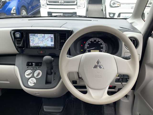 三菱 ｅＫスペース M e－アシスト 長野県 2019(平31)年 1.3万km スターリングシルバーM 4WD/ワンセグTV　/両側スライド　/ドラレコ　/ETC　/アイドリングストップ　/純正アルミ　/コーナーセンサー　/衝突軽減システム　/DVD再生　/冬用タイヤ　/Bluetooth　/バックカメラ/イージークローザー