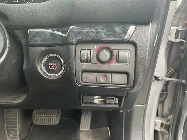 スバル アウトバック 2．5XT EyeSight 長野県 2008(平20)年 13.6万km 黒 4WD/クルーズコントロール追従無/前席パワーシート/D席シートヒーター/ルーフレール/横滑り防止装置/革ステアリング/社外フロアマット/キセノンヘッドライト/ダブルサイドエアバック/保証書、取扱説明書