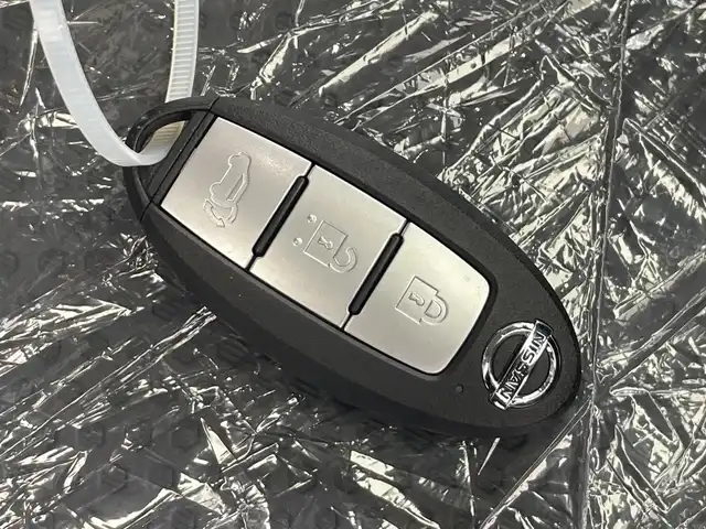 日産 エクストレイル 20Xi 栃木県 2020(令2)年 3.7万km アズライトブルー 純正ナビ/（CD/DVD/Bluetooth/フルセグTV/MSV/AUX）/バックカメラ/アラウンドビューカメラ/エマージェンシーブレーキ/プロパイロット/前後コーナーセンサー/ETC/前後ドライブレコーダー/全席シートヒーター/レザーシート(合皮)/LEDへッドライト/純正15インチAW/純正風呂マット/スマートルームミラー/スマートキー/プッシュスタート