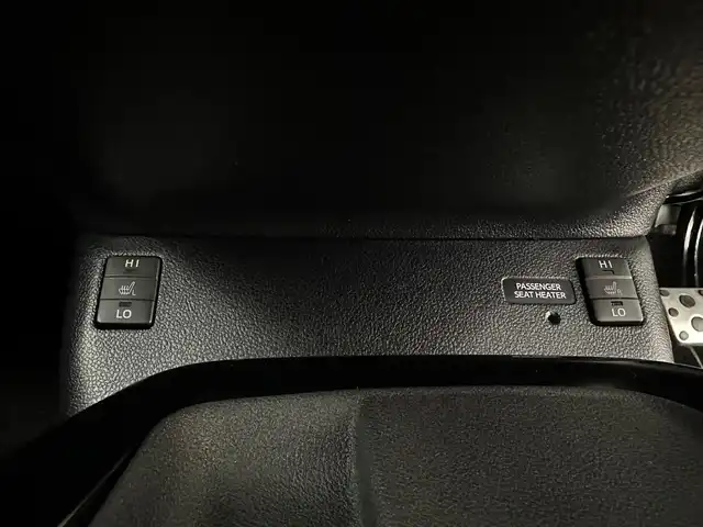 トヨタ プリウス ＰＨＶ S GRスポーツ 兵庫県 2018(平30)年 8.1万km グレーメタリック 純正SDナビ(CD/DVD/フルセグ/Bluetooth)/バックカメラ/追従型クルーズコントロール/ハーフレザーシート/シートヒーター/4本出しマフラー/純正18インチアルミホイール/純正フロアマット/オートライト/オートマチックハイビーム/LEDヘッドライト/ETC/スペアキー