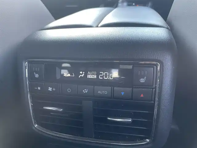 マツダ ＣＸ－８ XD ブラックトーンエディション 新潟県 2020(令2)年 5.6万km ソウルレッドクリスタルM BOSEサウンドシステム/純正10.25インチナビ/(BT/フルセグTV)/全方位カメラ/バックカメラ/アダプティブクルーズコントロール/衝突被害軽減システム/パワーバックドア/ハーフレザーシート/メモリーパワーシート(運転席)/パワーシート(助手席)/シートヒーター(前席)/ステアリングヒーター/ミラーヒーター/純正19インチアルミホイール/純正フロアマット