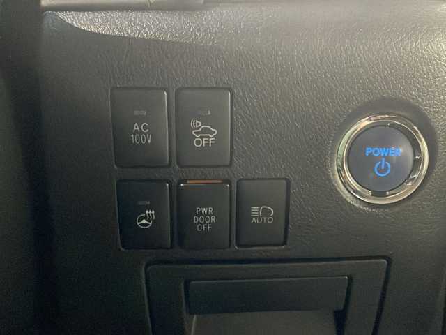 トヨタ アルファードハイブリット SR Cパッケージ 東京都 2019(令1)年 4.4万km ホワイトパールクリスタルシャイン ワンオーナー/純正メモリナビ（ＮＳＺＮ－Ｚ６８Ｔ）/フルタイム４ＷＤ/ビルトイン2.0ETC/純正アルミホイール/フルセグテレビ/バックカメラ/両側パワースライドドア/後席フリップダウンモニター/プッシュスタート/Bluetooth接続/ブレーキホールド/電動パーキングブレーキ/電動格納ミラー/パワーゲート/デジタルインナーミラー/ドライブレコーダー/シートヒーター/エアシート/オートマチックハイビーム/オートライト/盗難防止装置/横滑り防止装置/１５００W/100V充電/クルーズコントロール/LEDヘッドライト/カーテンエアバッグ/レーンアシスト/コーナーセンサー