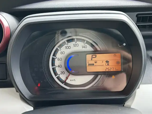 スズキ スペーシア HYBRID G 和歌山県 2018(平30)年 2.6万km ピュアホワイトP carrozzaria製ナビ(ワンセグTV/CD/DVD/FM/AM/SD/USB/AUX/iPod)/ワンオーナー/バックカメラ/両側イージースライドドア/ドライブレコーダー/アイドリングストップ/コーナーセンサー/レーンキープ/横滑り防止装置/衝突被害軽減ブレーキ/PWR/純正ドアバイザー/純正フロアマット/取扱説明書/保証書