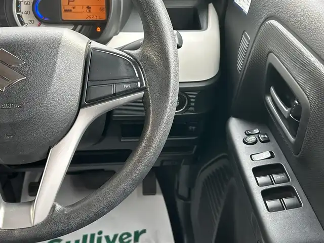 スズキ スペーシア HYBRID G 和歌山県 2018(平30)年 2.6万km ピュアホワイトP carrozzaria製ナビ(ワンセグTV/CD/DVD/FM/AM/SD/USB/AUX/iPod)/ワンオーナー/バックカメラ/両側イージースライドドア/ドライブレコーダー/アイドリングストップ/コーナーセンサー/レーンキープ/横滑り防止装置/衝突被害軽減ブレーキ/PWR/純正ドアバイザー/純正フロアマット/取扱説明書/保証書