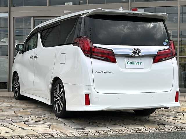 トヨタ アルファード S Cパッケージ 静岡県 2019(平31)年 8.1万km ホワイトパールクリスタルシャイン 純正SDナビ/・CD/・DVD/・フルセグＴＶ/・Bluetooth/・USB/・AM/・FM/主要装備/・両側パワスラ/・フリップダウンモニター/・サンルーフ/・衝突軽減/・レーンキープ/・追従クルコン/・コーナーセンサー後/・バックカメラ/・ETC2.0/・デジタルインナーミラー/・ドラレコ前後/・レザーシート/・パワーシート/・シートヒーターD/N席/・エアシートD/N席/・ハンドルヒーター/・ステリモ/・LEDヘッドライト/・オートライト/・オートハイビーム/・純正フロアマット/・純正アルミホイール