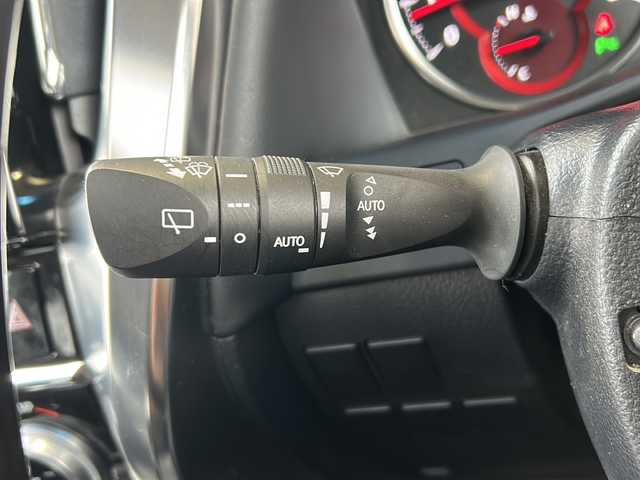 トヨタ アルファード S Cパッケージ 静岡県 2019(平31)年 8.1万km ホワイトパールクリスタルシャイン 純正SDナビ/・CD/・DVD/・フルセグＴＶ/・Bluetooth/・USB/・AM/・FM/主要装備/・両側パワスラ/・フリップダウンモニター/・サンルーフ/・衝突軽減/・レーンキープ/・追従クルコン/・コーナーセンサー後/・バックカメラ/・ETC2.0/・デジタルインナーミラー/・ドラレコ前後/・レザーシート/・パワーシート/・シートヒーターD/N席/・エアシートD/N席/・ハンドルヒーター/・ステリモ/・LEDヘッドライト/・オートライト/・オートハイビーム/・純正フロアマット/・純正アルミホイール