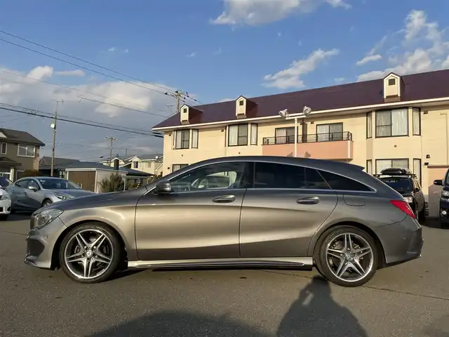 メルセデス・ベンツ ＣＬＡ１８０ AMG スタイル 道央・札幌 2015(平27)年 7万km シルバー 純正HDDナビ(AM/FM/CD/DVD/BT)/ワンセグテレビ(走行中視聴可能)/バックカメラ/アダプティブクルーズコントロール/アイドリングストップ/ウィンカーミラー/サンルーフ/プッシュスタート/パワーバックドア/パワーシート/シートメモリー/前席シートヒーター/ステアリングリモコン/パドルシフト/純正フロアマット/オートライト/横滑り防止装置/積込冬タイヤ/　　(205/５５R16 21mm溝7mm)