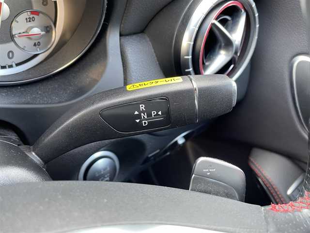 メルセデス・ベンツ ＣＬＡ１８０ AMG スタイル 道央・札幌 2015(平27)年 7万km マウンテングレー 純正HDDナビ(AM/FM/CD/DVD/BT)/ワンセグテレビ(走行中視聴可能)/バックカメラ/アダプティブクルーズコントロール/アイドリングストップ/ウィンカーミラー/サンルーフ/プッシュスタート/パワーバックドア/パワーシート/シートメモリー/前席シートヒーター/ステアリングリモコン/パドルシフト/純正フロアマット/オートライト/横滑り防止装置/積込冬タイヤ/　　(205/５５R16 21mm溝7mm)