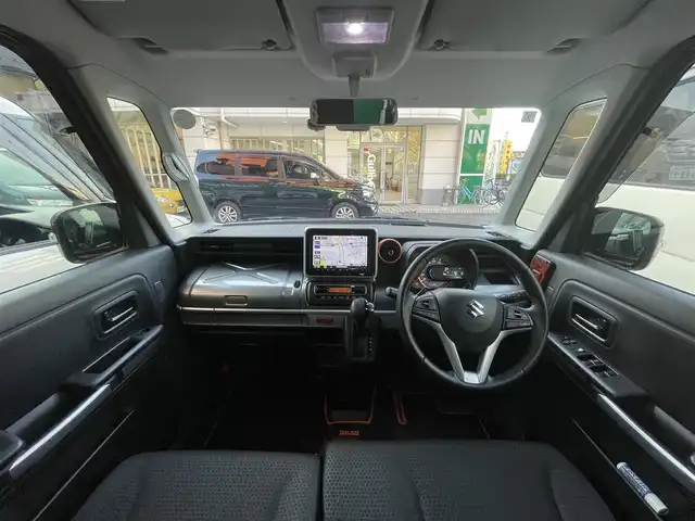 スズキ スペーシア ギア HYBRID XZターボ 道央・札幌 2019(平31)年 3.2万km フェニックスレッドパール/ガンメタリック2トーンルーフ ワンオーナー/4WD/ターボ/全方位モニター用カメラパッケージ/・ヘッドアップディスプレイ/・全方位モニター用カメラ/ガンメタリック2トーンルーフ/純正メモリナビ（Panasonic/CN-RZ846)/(フルセグTV/CD/DVD/Bluetooth）/バックカメラ/サイドカメラ/セーフティーサポート/・デュアルセンサーブレーキサポート/・車線逸脱警報機能/・リアパーキングセンサー/・後退時ブレーキサポート/・ハイビームアシスト/フリップダウンモニター(ALPINE)/クルーズコントロール/両側パワースライドドア/シートヒーター(運転席＆助手席)/ETC/パドルシフト/オートライト/スペアキー×1/取扱説明書/保証書