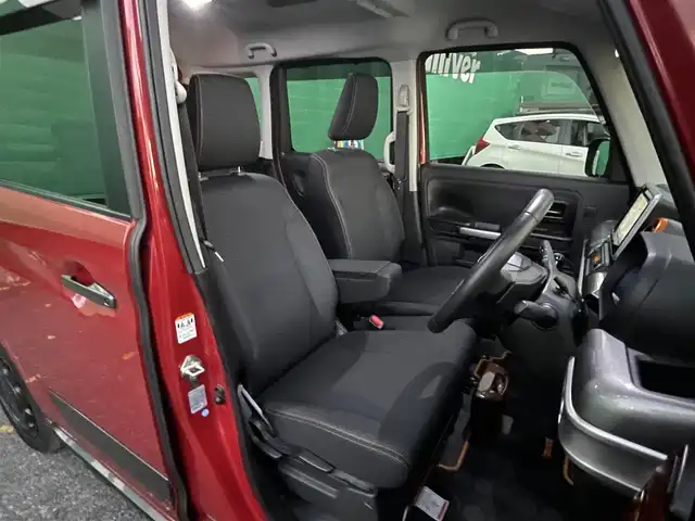 スズキ スペーシア ギア HYBRID XZターボ 道央・札幌 2019(平31)年 3.2万km フェニックスレッドパール/ガンメタリック2トーンルーフ ワンオーナー/4WD/ターボ/全方位モニター用カメラパッケージ/・ヘッドアップディスプレイ/・全方位モニター用カメラ/ガンメタリック2トーンルーフ/純正メモリナビ（Panasonic/CN-RZ846)/(フルセグTV/CD/DVD/Bluetooth）/バックカメラ/サイドカメラ/セーフティーサポート/・デュアルセンサーブレーキサポート/・車線逸脱警報機能/・リアパーキングセンサー/・後退時ブレーキサポート/・ハイビームアシスト/フリップダウンモニター(ALPINE)/クルーズコントロール/両側パワースライドドア/シートヒーター(運転席＆助手席)/ETC/パドルシフト/オートライト/スペアキー×1/取扱説明書/保証書