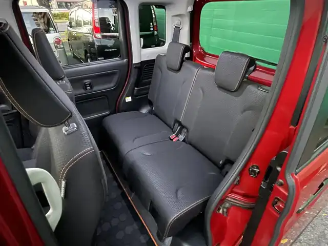 スズキ スペーシア ギア HYBRID XZターボ 道央・札幌 2019(平31)年 3.2万km フェニックスレッドパール/ガンメタリック2トーンルーフ ワンオーナー/4WD/ターボ/全方位モニター用カメラパッケージ/・ヘッドアップディスプレイ/・全方位モニター用カメラ/ガンメタリック2トーンルーフ/純正メモリナビ（Panasonic/CN-RZ846)/(フルセグTV/CD/DVD/Bluetooth）/バックカメラ/サイドカメラ/セーフティーサポート/・デュアルセンサーブレーキサポート/・車線逸脱警報機能/・リアパーキングセンサー/・後退時ブレーキサポート/・ハイビームアシスト/フリップダウンモニター(ALPINE)/クルーズコントロール/両側パワースライドドア/シートヒーター(運転席＆助手席)/ETC/パドルシフト/オートライト/スペアキー×1/取扱説明書/保証書