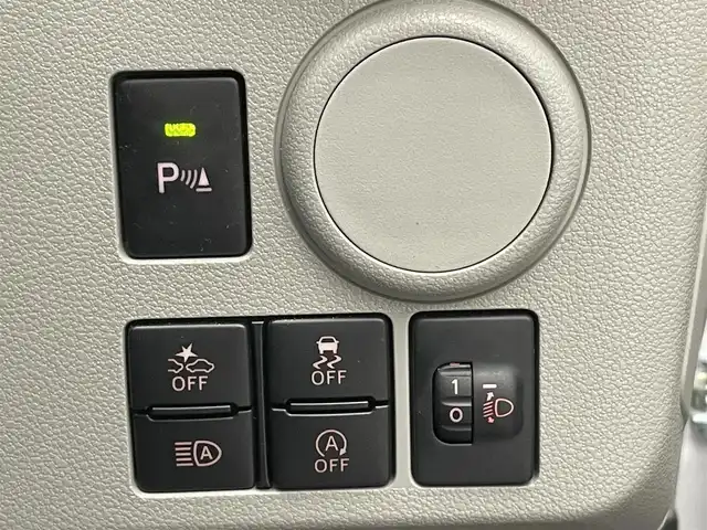 ダイハツ ミラ イース X リミテッド SAⅢ 愛知県 2023(令5)年 0.2万km シャイニングホワイトパール 純正ナビ　バックカメラ　スマアシIII　禁煙車　フルセグＴＶ　Ｂｌｕｅｔｏｏｔｈ　ＤＶＤ　ＵＳＢ　衝突軽減装置　コーナーセンサー　純正ドラレコ　ＬＥＤオートライト　オートハイビーム　アイドリングストップ　コーナーポール