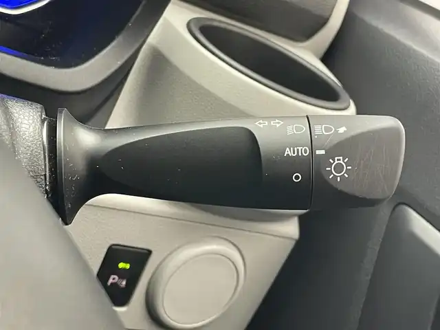 ダイハツ ミラ イース X リミテッド SAⅢ 愛知県 2023(令5)年 0.2万km シャイニングホワイトパール 純正ナビ　バックカメラ　スマアシIII　禁煙車　フルセグＴＶ　Ｂｌｕｅｔｏｏｔｈ　ＤＶＤ　ＵＳＢ　衝突軽減装置　コーナーセンサー　純正ドラレコ　ＬＥＤオートライト　オートハイビーム　アイドリングストップ　コーナーポール