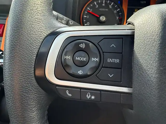 ダイハツ タフト G 静岡県 2020(令2)年 7.7万km シャイニングホワイトパール ワンオーナー・保証書/スマートアシスト/純正SDナビ・ワンセグTV/バックカメラ/Bluetoothオーディオ/前席シートヒーター/スマートキー×2/プッシュスタート/LEDヘッドライト/フォグランプ/純正フロアマット/純正ドアバイザー/WエアB＋ABS/カーテンエアB/車両取説＋ナビ取説