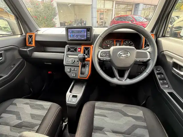 ダイハツ タフト G 静岡県 2020(令2)年 7.7万km シャイニングホワイトパール ワンオーナー・保証書/スマートアシスト/純正SDナビ・ワンセグTV/バックカメラ/Bluetoothオーディオ/前席シートヒーター/スマートキー×2/プッシュスタート/LEDヘッドライト/フォグランプ/純正フロアマット/純正ドアバイザー/WエアB＋ABS/カーテンエアB/車両取説＋ナビ取説