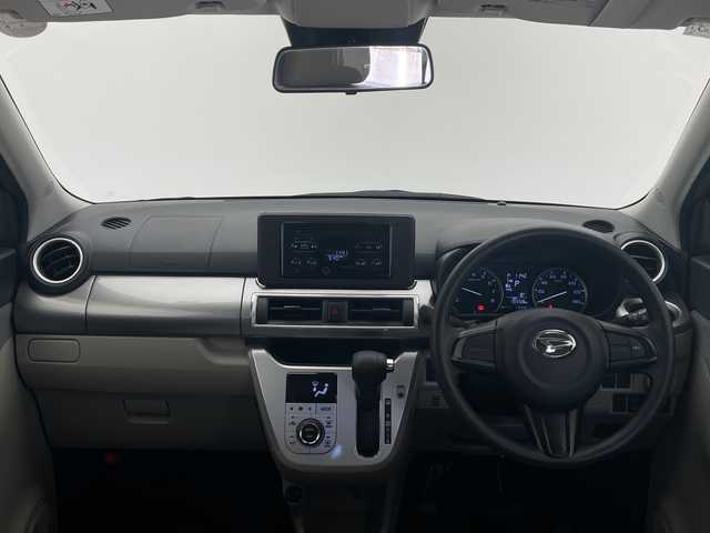 ダイハツ キャスト スタイル X SAⅢ 長野県 2018(平30)年 1.6万km ファイアークォーツレッドM 4WD/衝突被害軽減システム/レーンディパーチャーアラート/盗難防止装置/純正オーディオ（型番：CC-W６７D）/オートマチックハイビーム/オートライト/社外15インチアルミホイール/純正フロアマット/オートエアコン/純正ドアバイザー/電動格納ミラー/ライトレベライザー/スマートキー/スペアキー