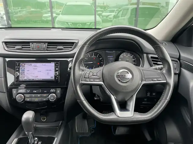 日産 エクストレイル ハイブリッド 20X 香川県 2018(平30)年 3.7万km ブリリアントホワイトパール エマージェンシーブレーキ/純正SDナビ/　　CD/DVD/BT/フルセグ/MSV/アラウンドビューモニター/パワーバックドア/LEDオートライト/オートハイビーム/撥水シート/全席シートヒーター/純正17インチAW/コーナーセンサー/デジタルインナーミラー/レーンアシスト/ステアリングスイッチ/横滑り防止装置/スマートキー/ビルトインETC